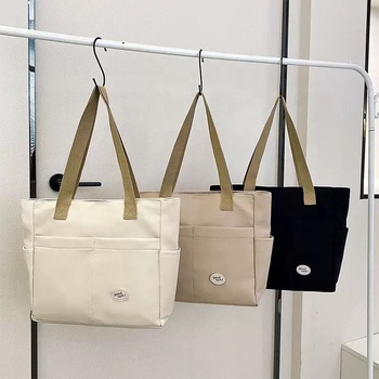 Bolso Tote de Lona con Cierre y Múltiples Bolsillos — Blanco o Negro - Imagen 4